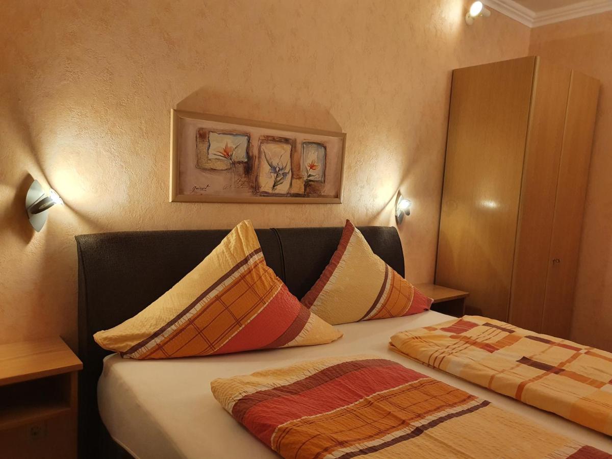 Hotel Zum Weingutsmuseum à Commune fusionnée de Cochem-Land Extérieur photo